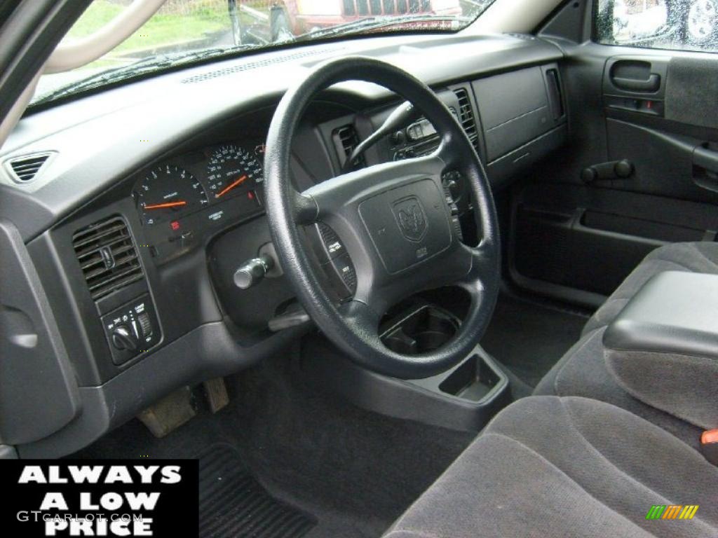 2003 Dakota SXT Quad Cab - Graphite Metallic / Dark Slate Gray photo #11