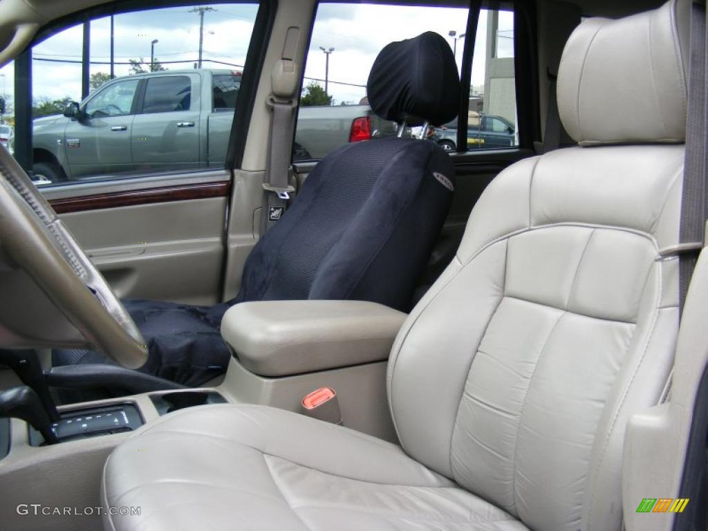 2004 Grand Cherokee Limited 4x4 - Graphite Metallic / Taupe photo #20