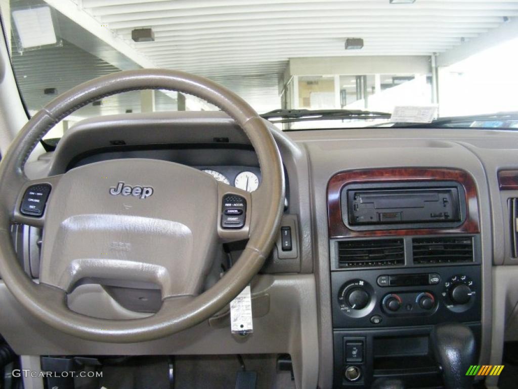 2004 Grand Cherokee Limited 4x4 - Graphite Metallic / Taupe photo #24