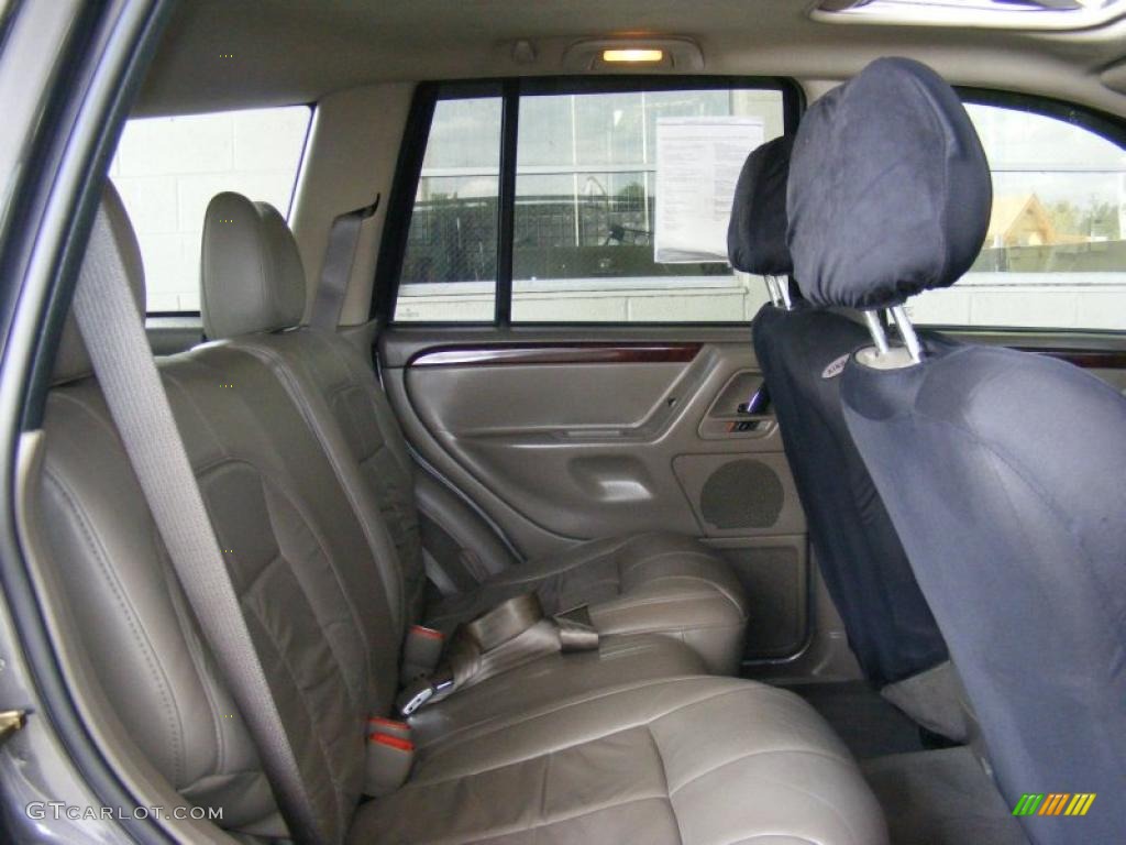 2004 Grand Cherokee Limited 4x4 - Graphite Metallic / Taupe photo #31