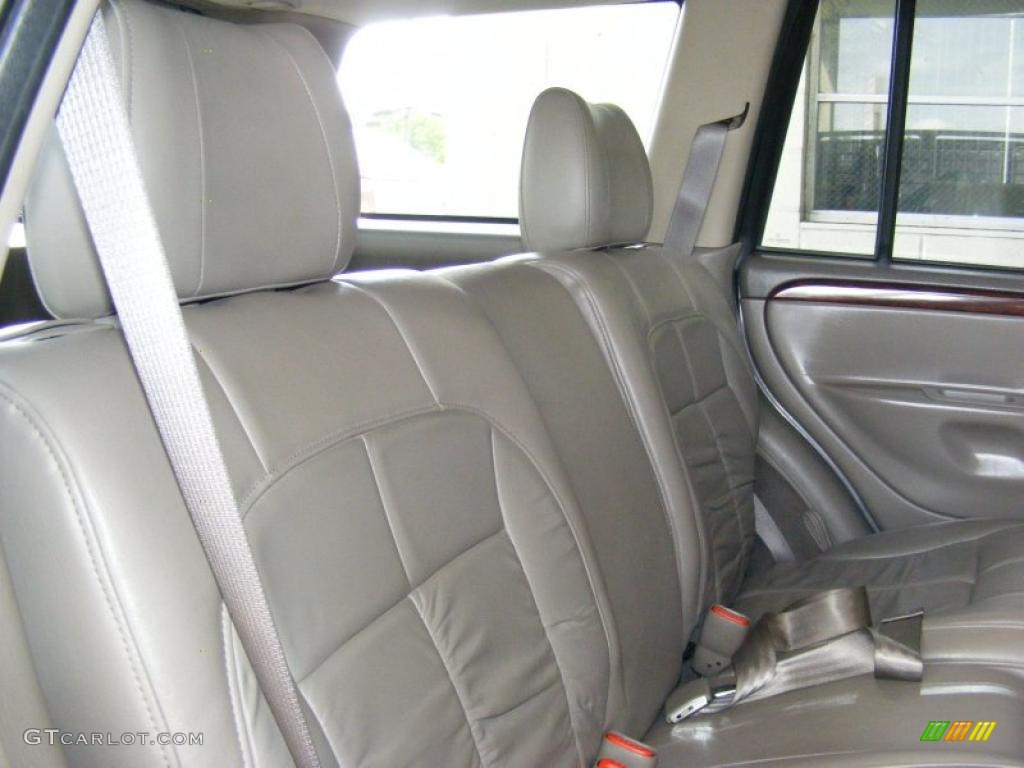 2004 Grand Cherokee Limited 4x4 - Graphite Metallic / Taupe photo #32