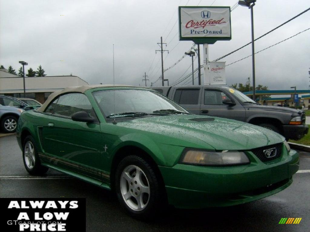 2001 Mustang V6 Convertible - Electric Green Metallic / Medium Parchment photo #1