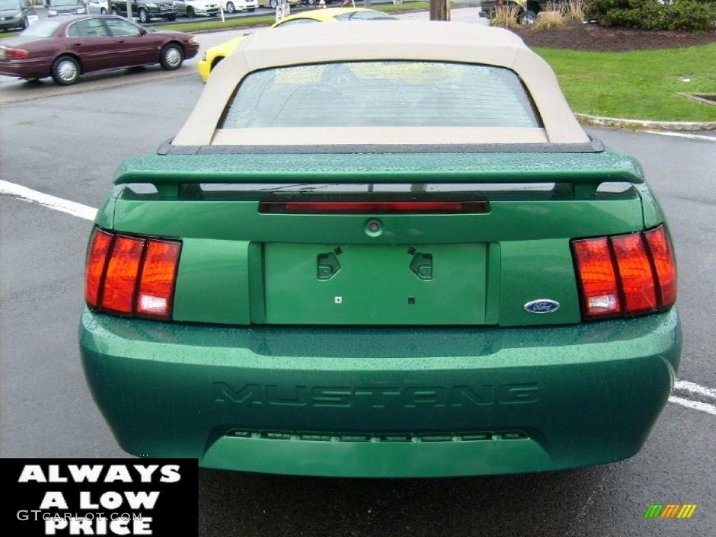 2001 Mustang V6 Convertible - Electric Green Metallic / Medium Parchment photo #6