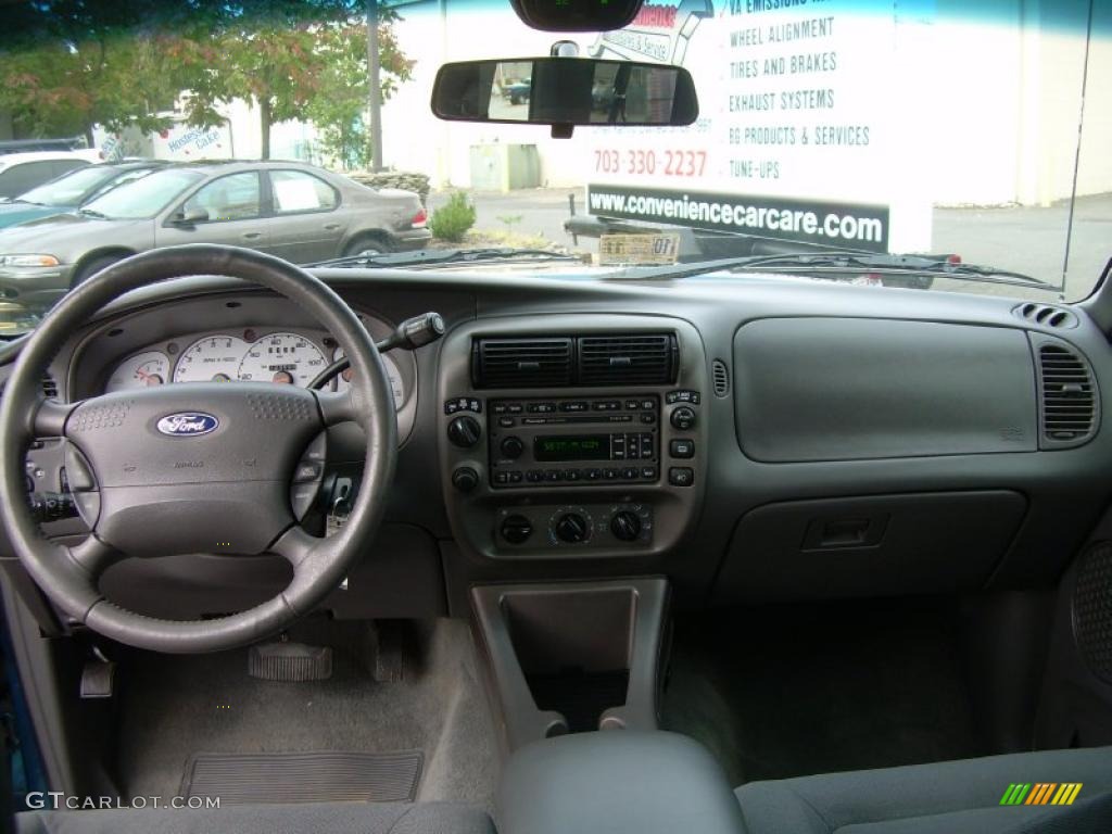 2001 Explorer Sport 4x4 - Island Blue Metallic / Dark Graphite photo #13