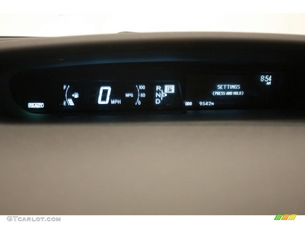 2010 Prius Hybrid V - Barcelona Red Metallic / Dark Gray photo #15