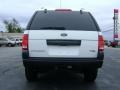 2005 Oxford White Ford Explorer XLS 4x4  photo #7