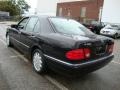 Black - E 320 Sedan Photo No. 10