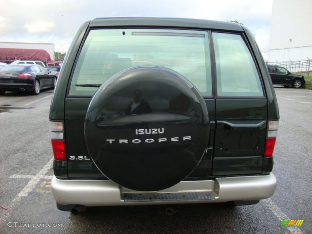 2002 Trooper LS 4x4 - Dragon Green Mica / Beige photo #9