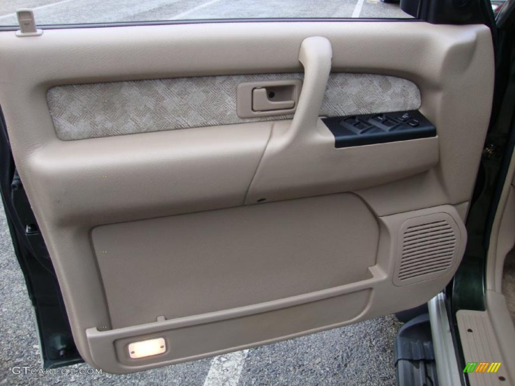 2002 Trooper LS 4x4 - Dragon Green Mica / Beige photo #14