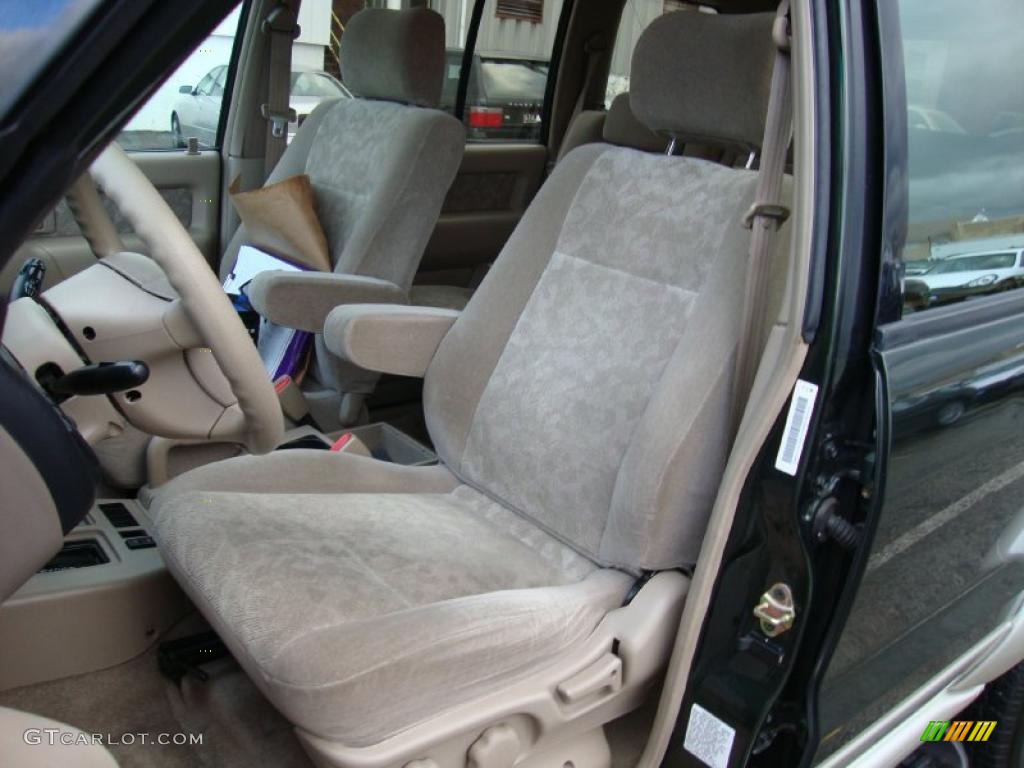 2002 Trooper LS 4x4 - Dragon Green Mica / Beige photo #17