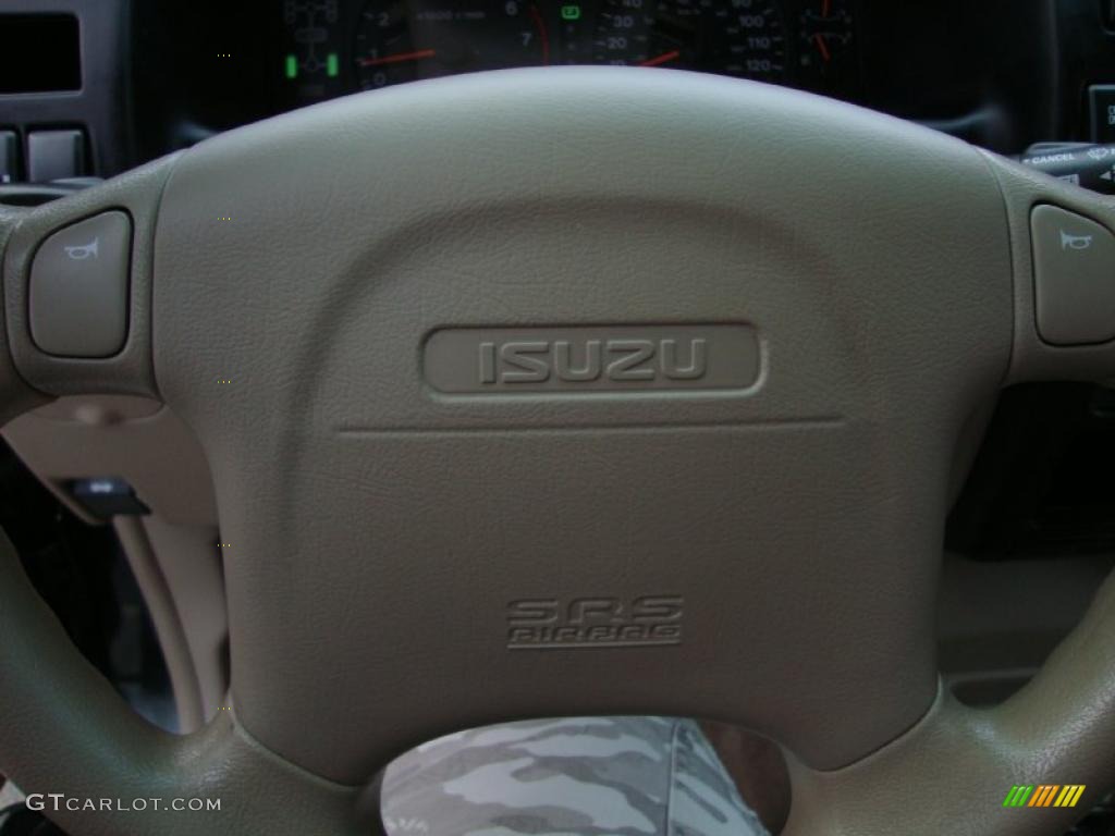 2002 Trooper LS 4x4 - Dragon Green Mica / Beige photo #50