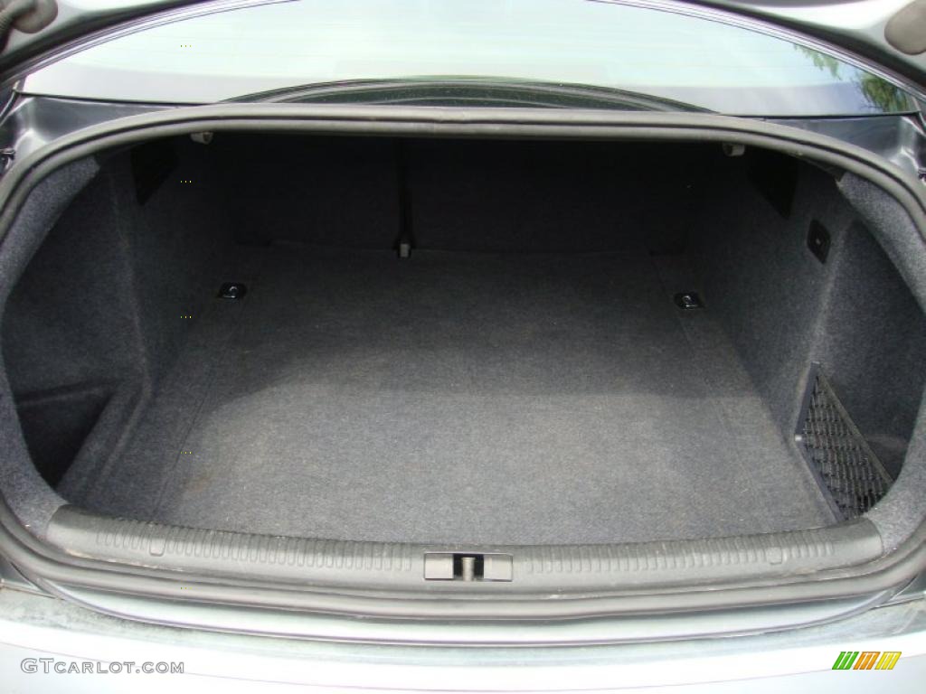 2002 Audi A4 1.8T Sedan Trunk Photo #37600631