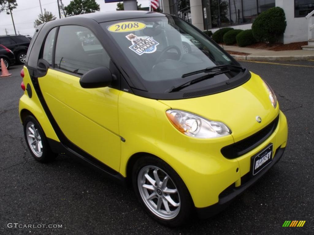 2008 fortwo passion coupe - Light Yellow / Design Black photo #1