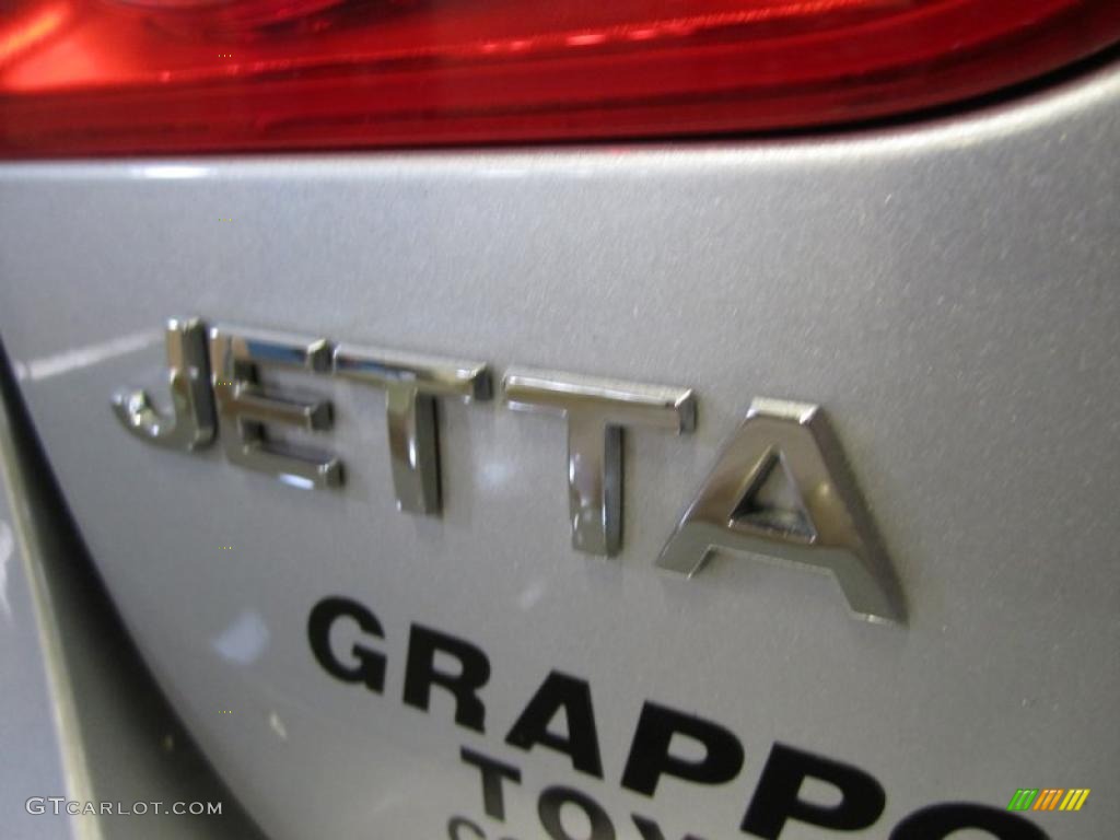 2006 Jetta 2.0T Sedan - Reflex Silver Metallic / Anthracite Black photo #13
