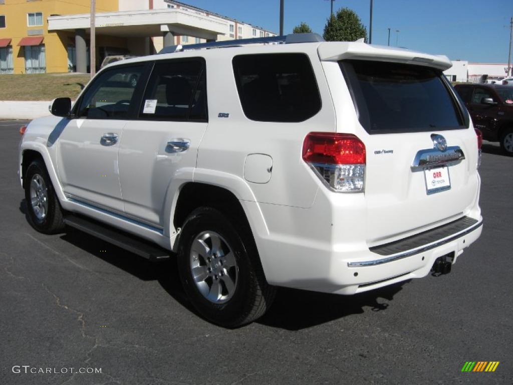 2011 4Runner SR5 - Blizzard White Pearl / Graphite photo #4