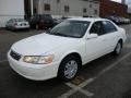 2001 Super White Toyota Camry LE  photo #2