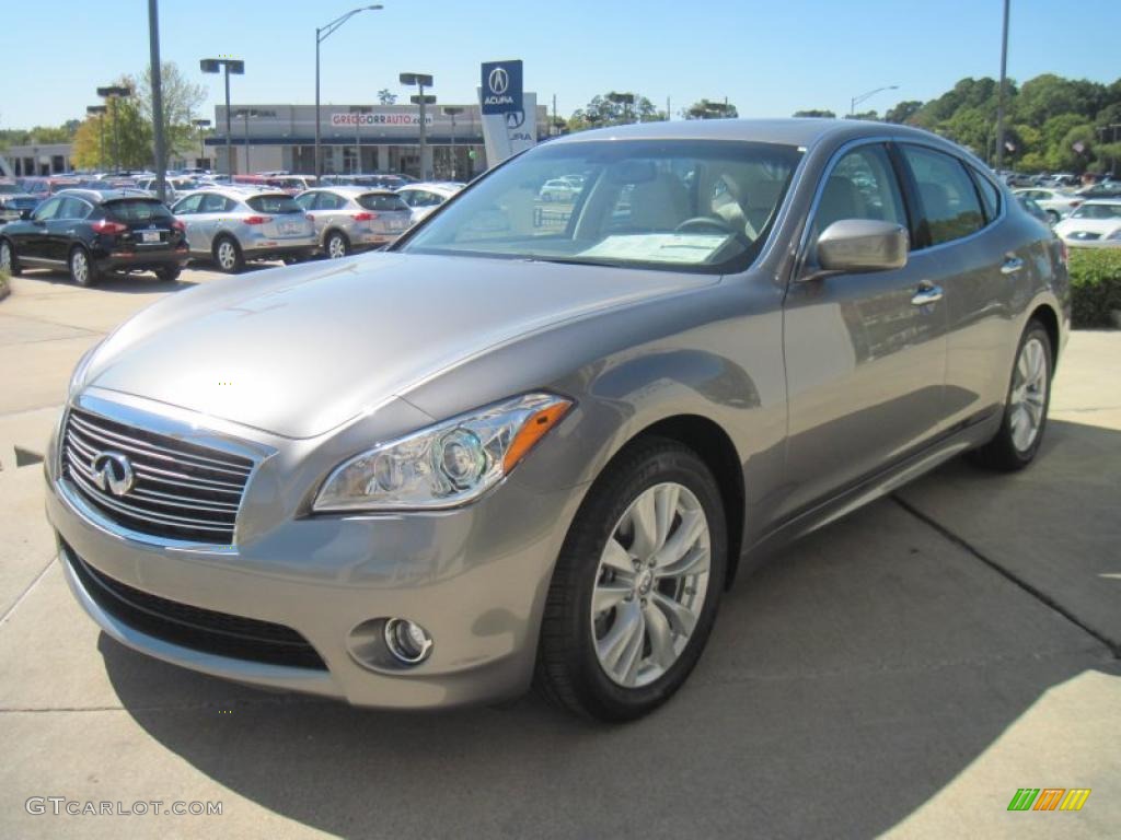 2011 M 37 Sedan - Platinum Graphite / Wheat photo #1