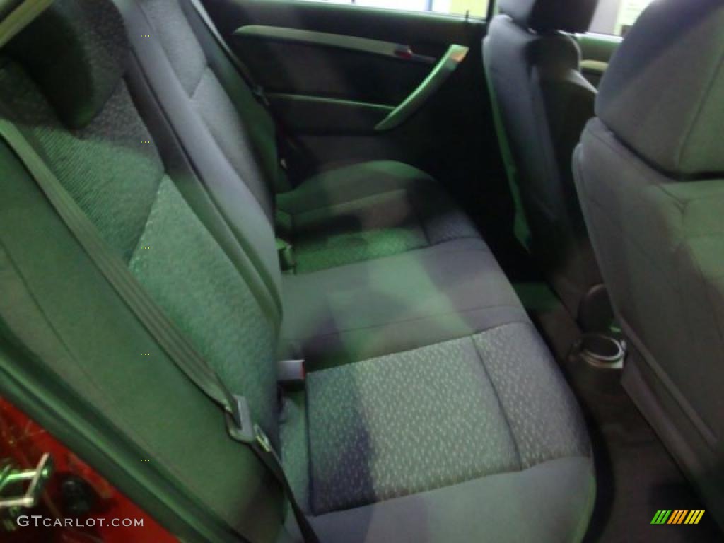 2010 Aveo LT Sedan - Sport Red / Charcoal photo #15