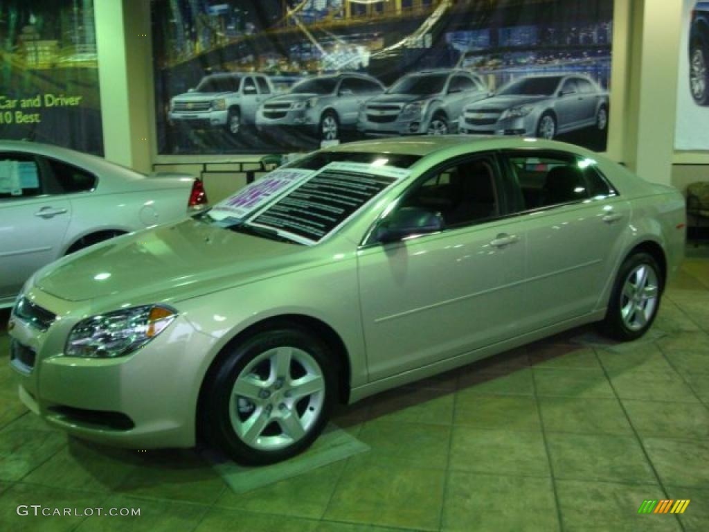 Gold Mist Metallic Chevrolet Malibu