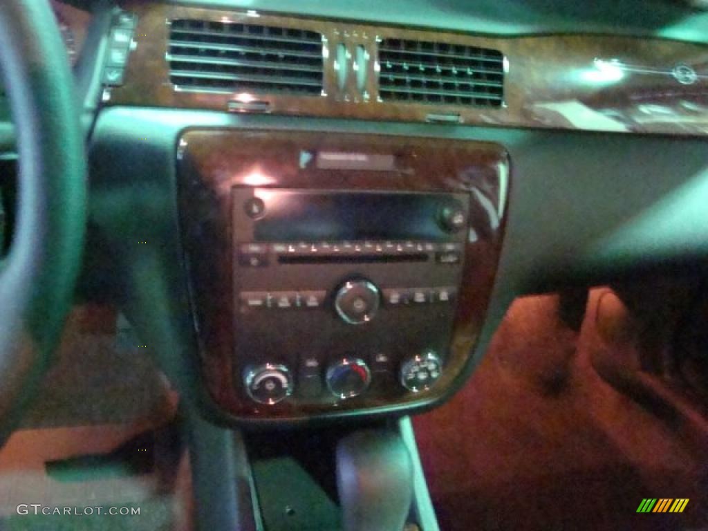 2011 Impala LS - Silver Ice Metallic / Ebony photo #18