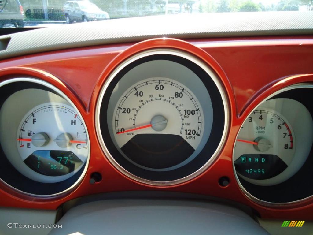 2007 PT Cruiser Touring - Tangerine Pearl / Pastel Pebble Beige photo #31