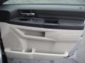 2009 Bright Silver Metallic Dodge Grand Caravan SE  photo #17