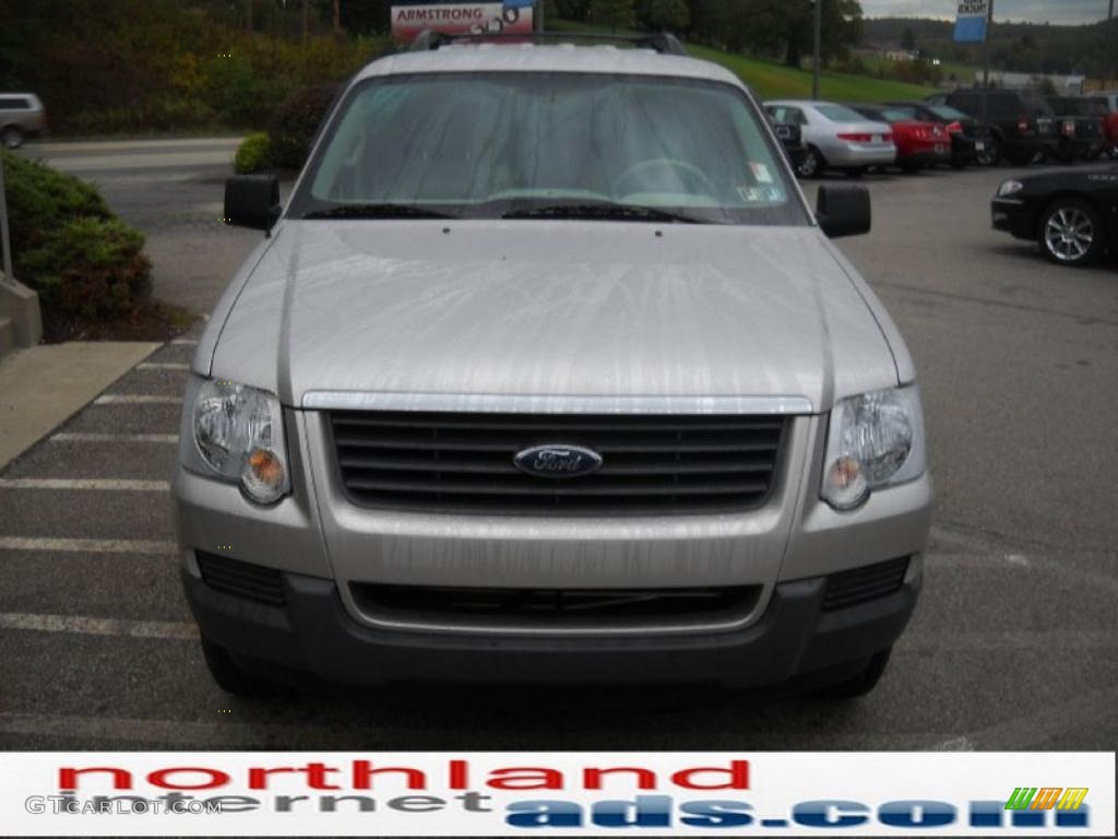 2006 Explorer XLS 4x4 - Silver Birch Metallic / Stone photo #3