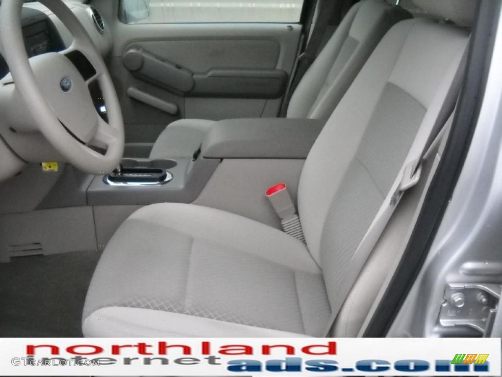 2006 Explorer XLS 4x4 - Silver Birch Metallic / Stone photo #11