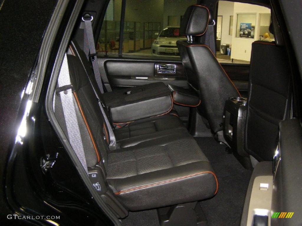 2007 Navigator Ultimate 4x4 - Black / Charcoal/Caramel photo #10