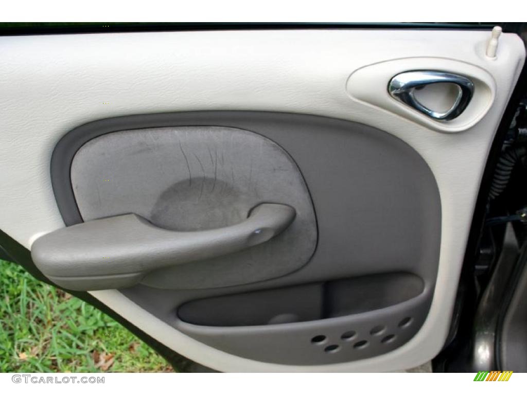 2001 PT Cruiser Limited - Mineral Gray Metallic / Gray photo #33