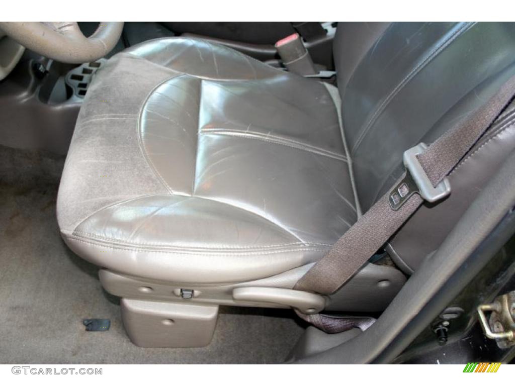 2001 PT Cruiser Limited - Mineral Gray Metallic / Gray photo #39