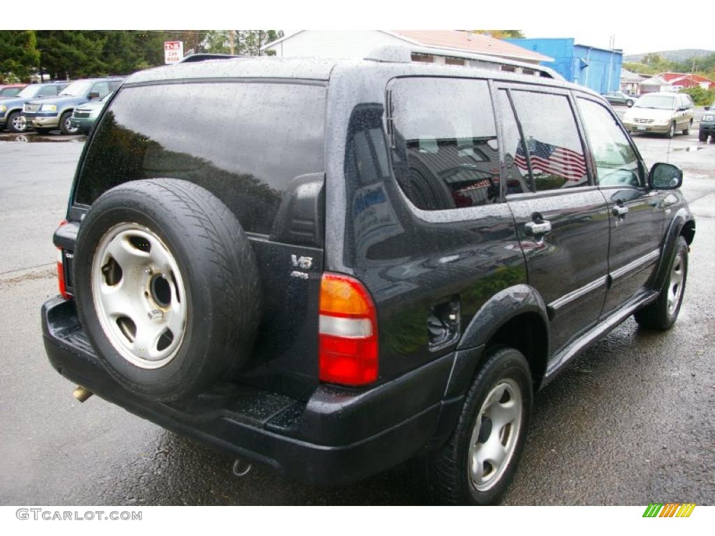 2002 XL7 4x4 - Black / Gray photo #11