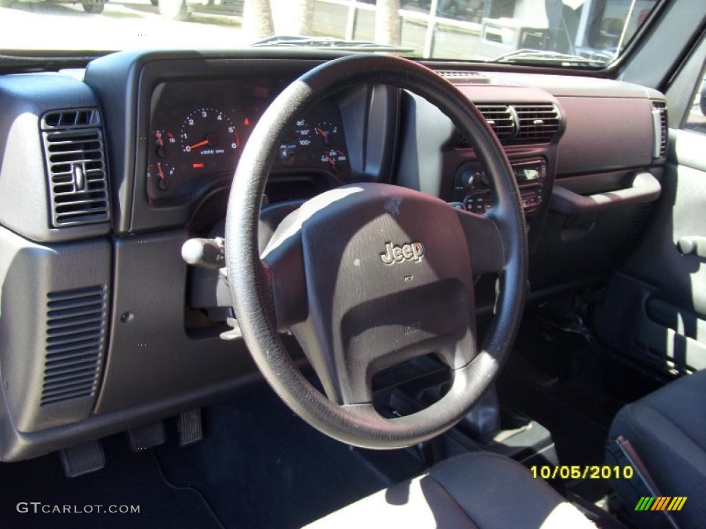 2006 Wrangler SE 4x4 - Black / Dark Slate Gray photo #8