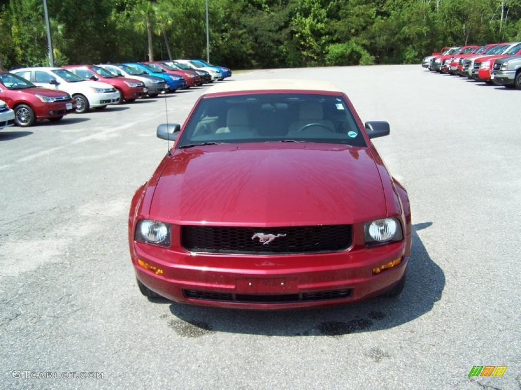 2007 Mustang V6 Deluxe Convertible - Redfire Metallic / Medium Parchment photo #2