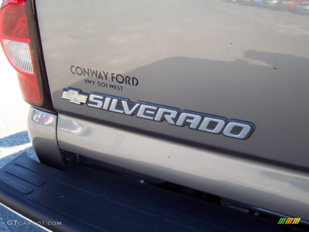 2007 Silverado 1500 Classic LT Extended Cab - Graystone Metallic / Dark Charcoal photo #17