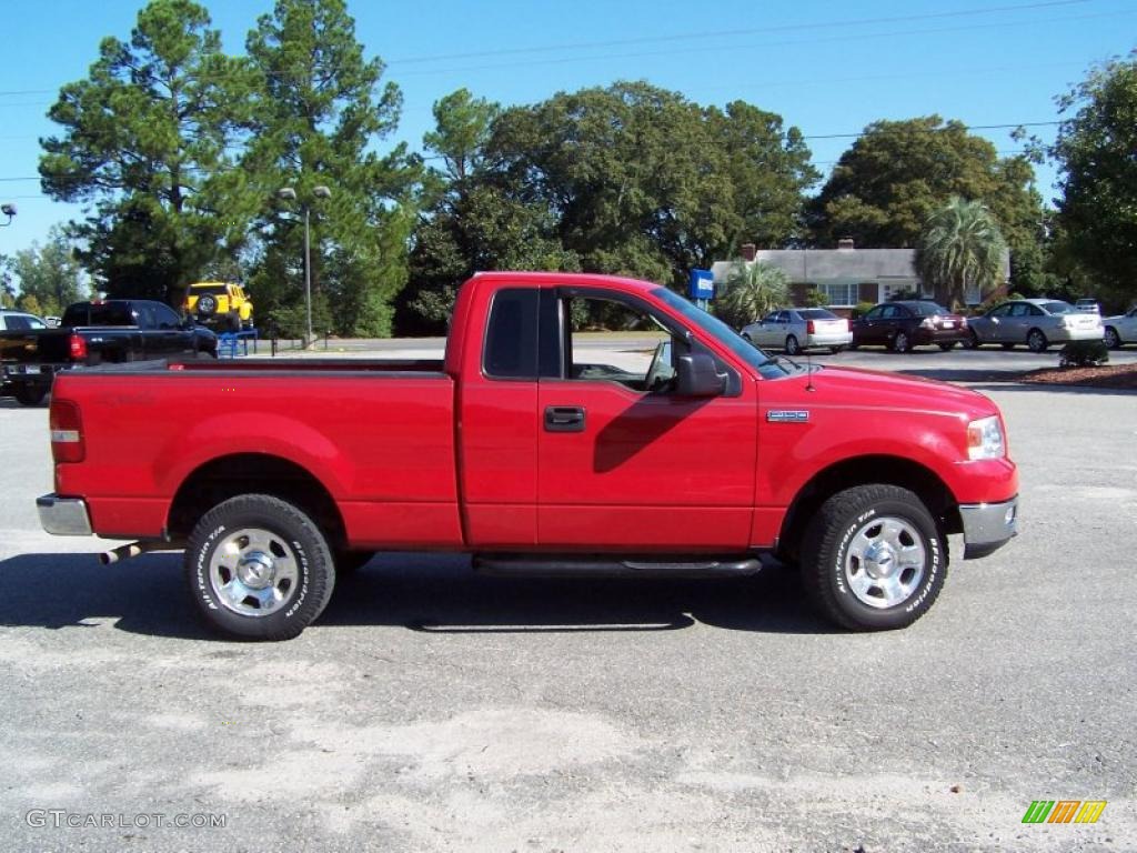 2004 F150 XLT Regular Cab 4x4 - Bright Red / Dark Flint photo #4