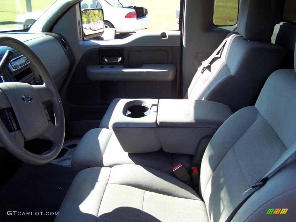 2004 F150 XLT Regular Cab 4x4 - Bright Red / Dark Flint photo #21
