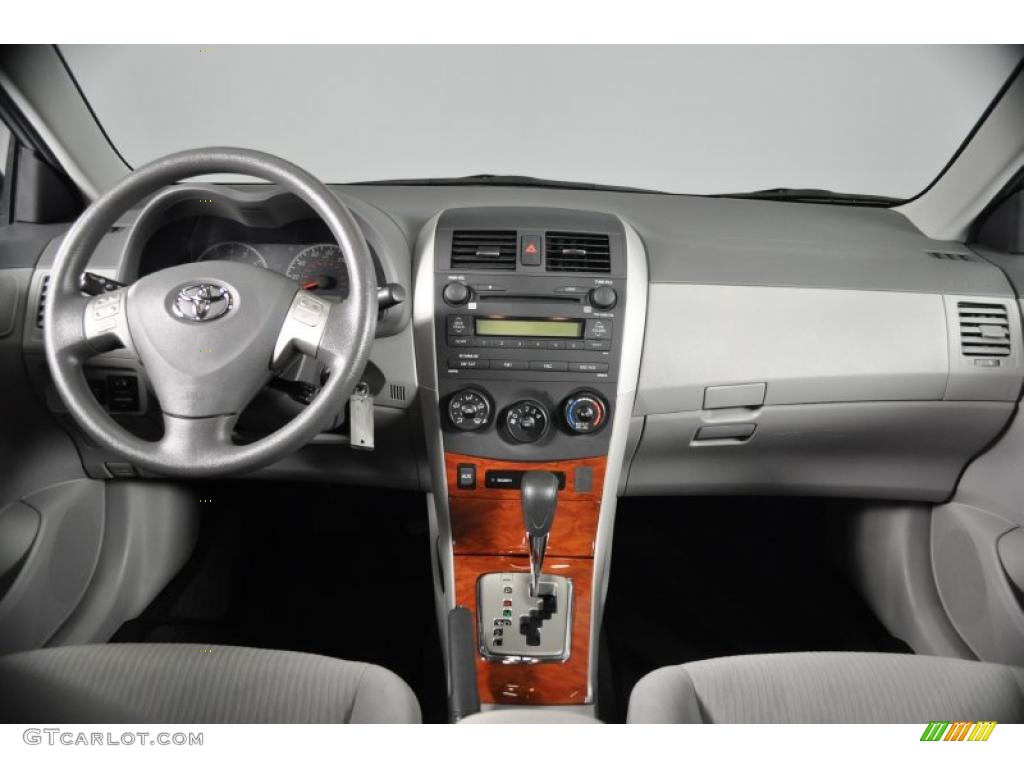 2009 Corolla XLE - Classic Silver Metallic / Ash photo #27