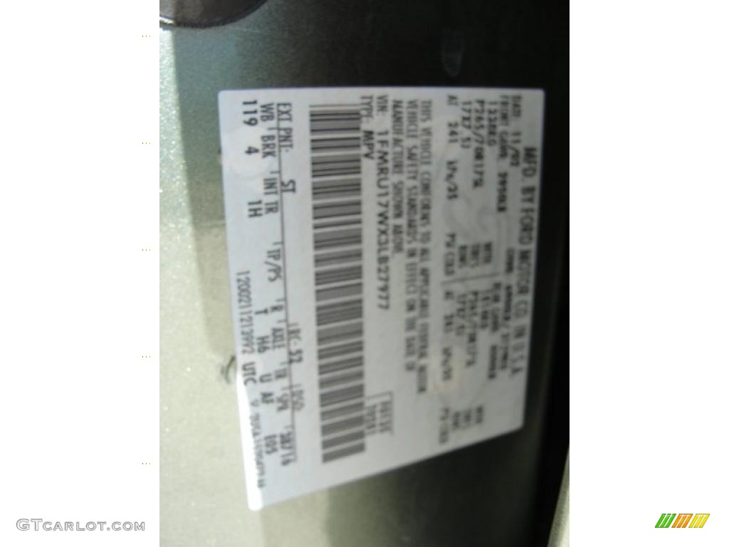 2003 Expedition Color Code ST for Estate Green Metallic Photo #37635324