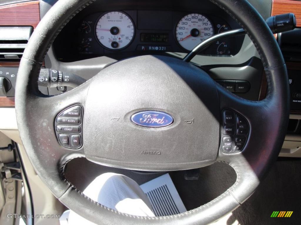 2005 F250 Super Duty FX4 Crew Cab 4x4 - Arizona Beige Metallic / Tan photo #43