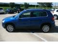 Sapphire Blue Metallic - Tiguan SE Photo No. 10