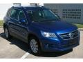 Sapphire Blue Metallic - Tiguan SE Photo No. 18