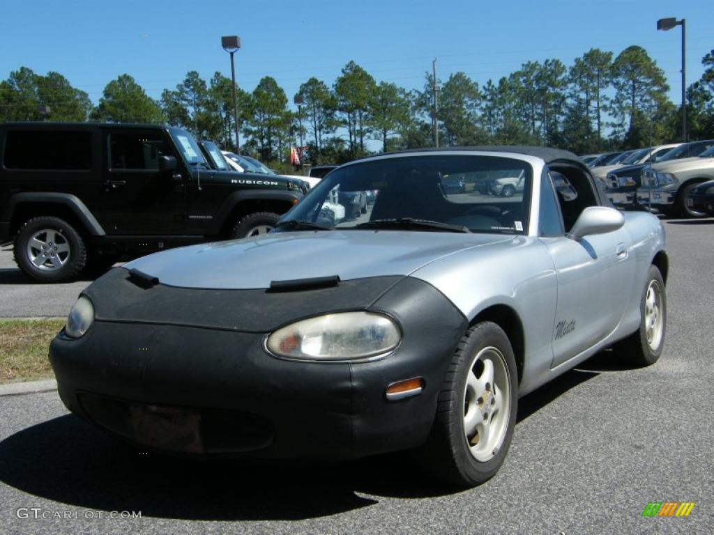 2000 MX-5 Miata Roadster - Highlight Silver Metallic / Black photo #1