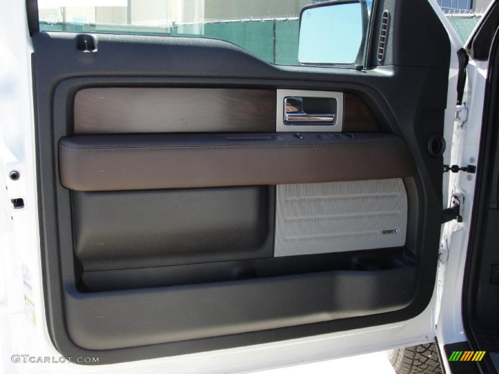 2010 F150 Platinum SuperCrew 4x4 - Oxford White / Sienna Brown Leather/Black photo #18