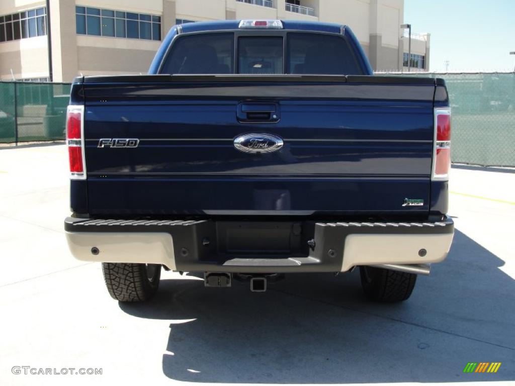 2010 F150 Lariat SuperCrew 4x4 - Dark Blue Pearl Metallic / Tan photo #4