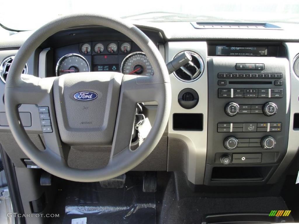 2010 F150 XLT SuperCrew - Ingot Silver Metallic / Medium Stone photo #21