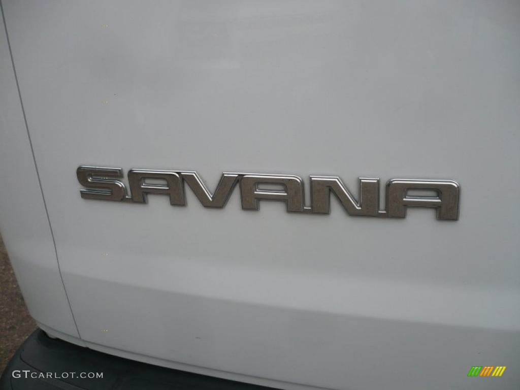 2007 Savana Van 1500 Cargo - Summit White / Medium Pewter photo #10