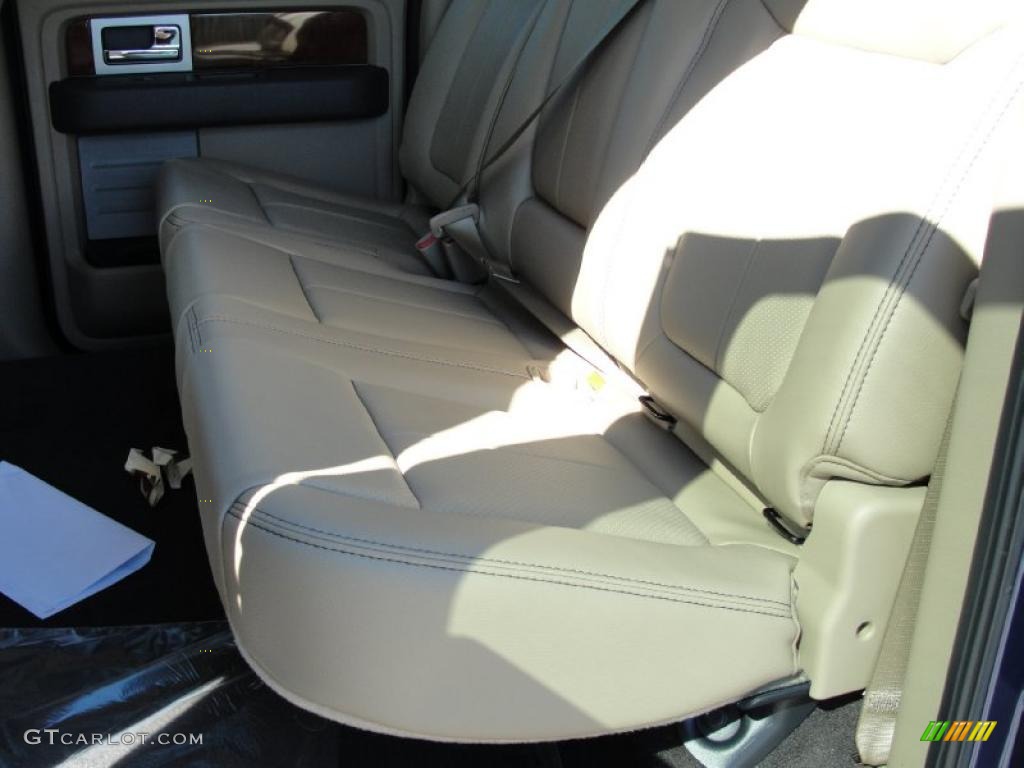 2010 F150 Lariat SuperCrew 4x4 - Dark Blue Pearl Metallic / Tan photo #19