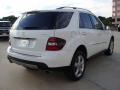 Arctic White - ML 350 4Matic Photo No. 4