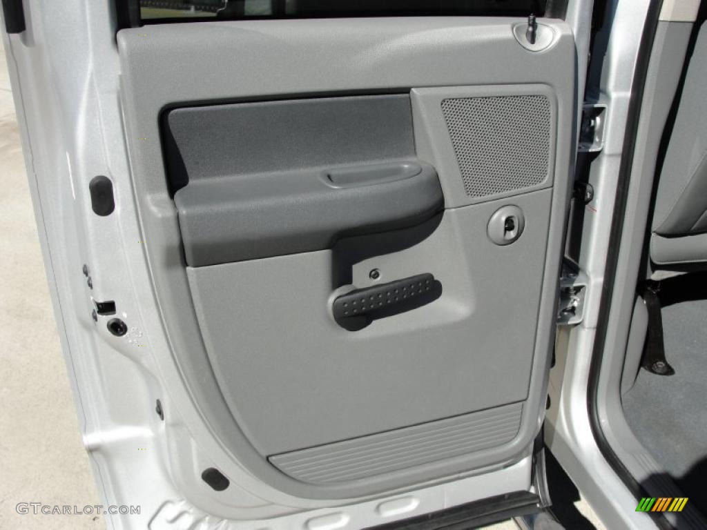 2007 Ram 1500 Lone Star Edition Quad Cab - Bright Silver Metallic / Medium Slate Gray photo #29